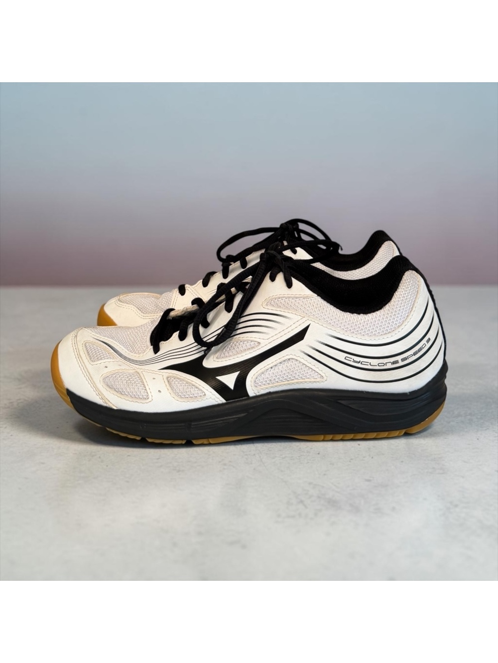 Mizuno Cyclone Speed 3 Indoor Court / Volleyball Shoes – Women’s Size 10